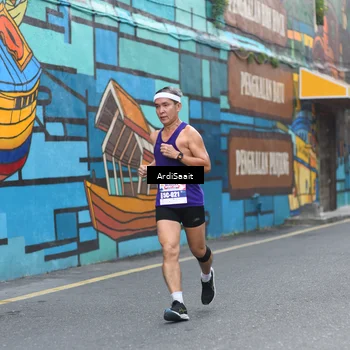 Runner Photo 8102564