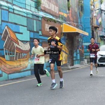 Runner Photo 8102590