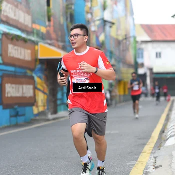 Runner Photo 8102649