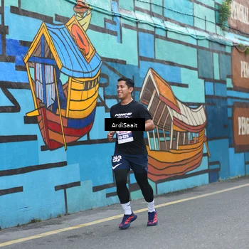 Runner Photo 8102653
