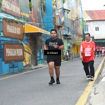 Runner Photo 8102666