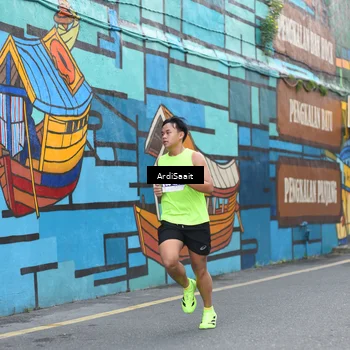 Runner Photo 8102687