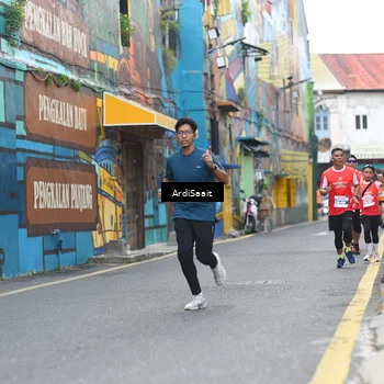 Runner Photo 8102692