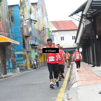Runner Photo 8102697