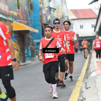 Runner Photo 8102710