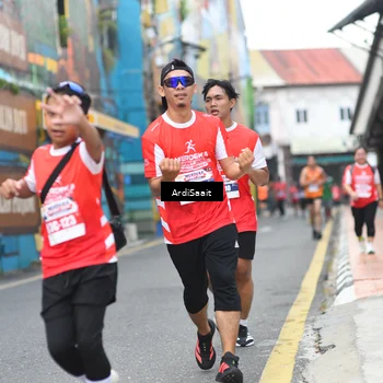 Runner Photo 8102712