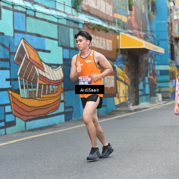 Runner Photo 8102718