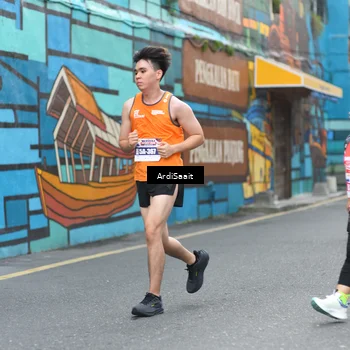 Runner Photo 8102721