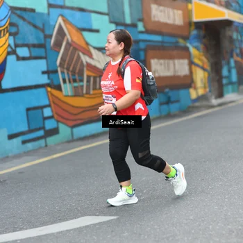 Runner Photo 8102723
