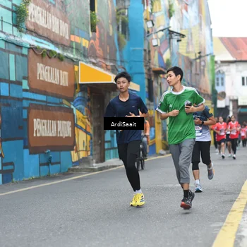 Runner Photo 8102736