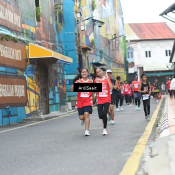 Runner Photo 8102745