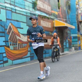 Runner Photo 8102747