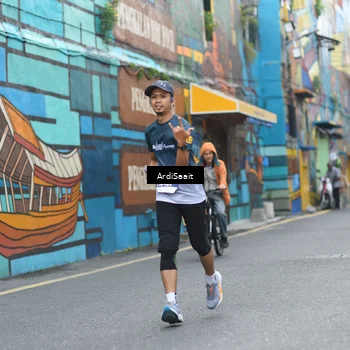Runner Photo 8102754