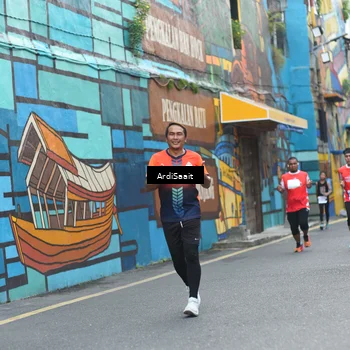 Runner Photo 8102771