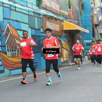 Runner Photo 8102781