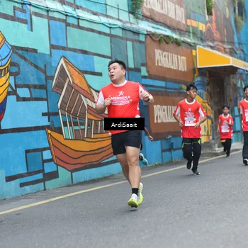 Runner Photo 8102789