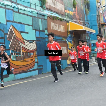 Runner Photo 8102792