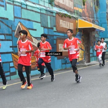 Runner Photo 8102799