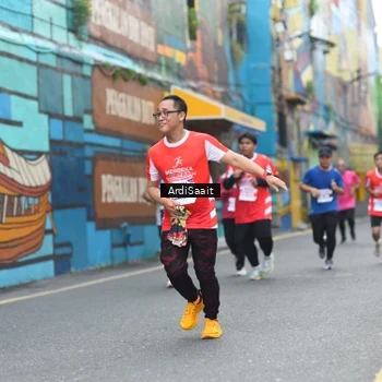 Runner Photo 8102811