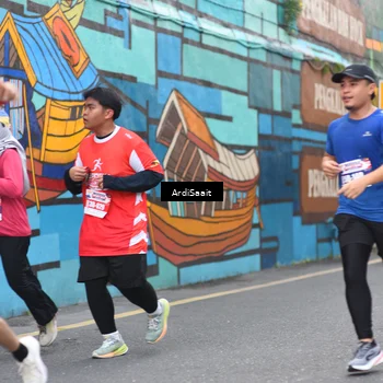 Runner Photo 8102820