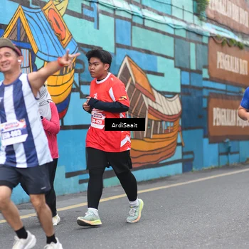 Runner Photo 8102821