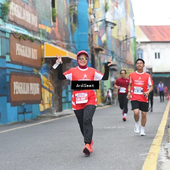 Runner Photo 8102828