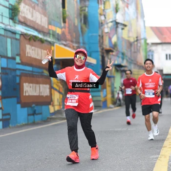 Runner Photo 8102830