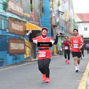 Runner Photo 8102831