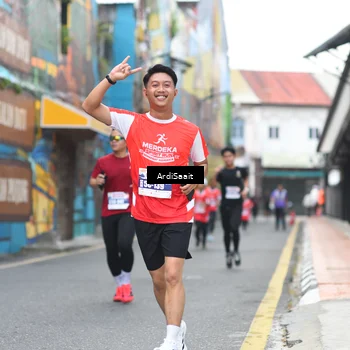 Runner Photo 8102841