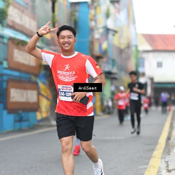 Runner Photo 8102842