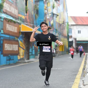 Runner Photo 8102845