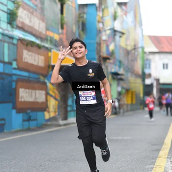 Runner Photo 8102855