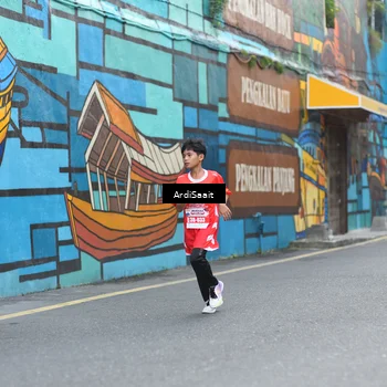 Runner Photo 8102857