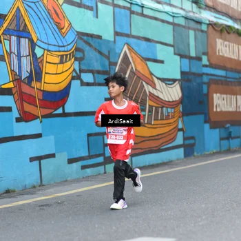 Runner Photo 8102863