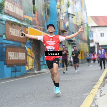 Runner Photo 8102868