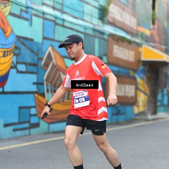 Runner Photo 8102870