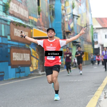 Runner Photo 8102871