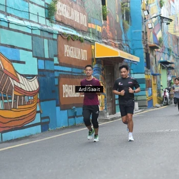 Runner Photo 8102872