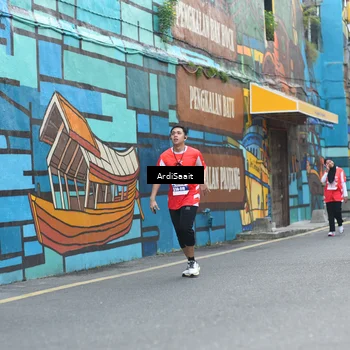 Runner Photo 8102884