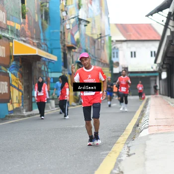 Runner Photo 8102890