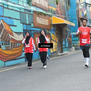 Runner Photo 8102898