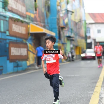 Runner Photo 8102927