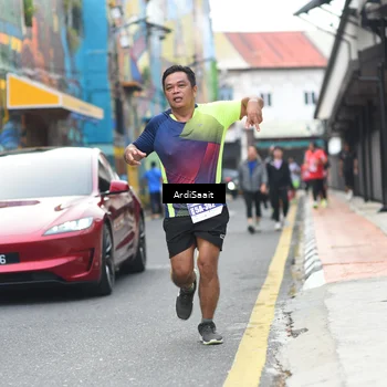 Runner Photo 8102936