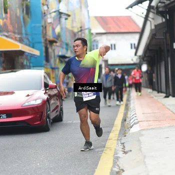 Runner Photo 8102937