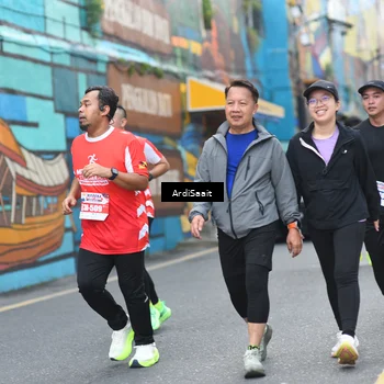 Runner Photo 8102962