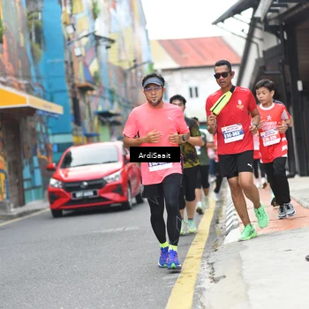 Runner Photo 8102981