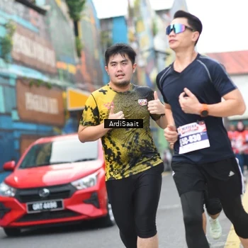 Runner Photo 8102992