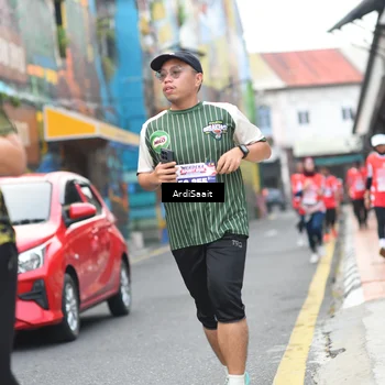 Runner Photo 8102994