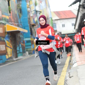 Runner Photo 8102997
