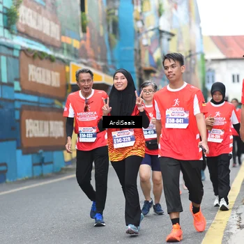 Runner Photo 8103012